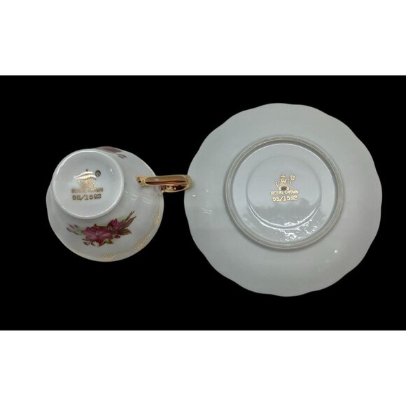 Royal Crown Vintage Floral Tea Cup & Saucer Set - Hand-Painted Porcelain With Go - Picture 5 of 5